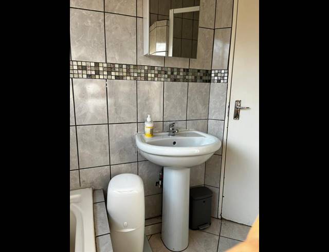 2 BEDROOM APARTMENT FOR SALE IN MONDEOR